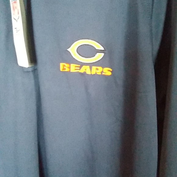 Shirt - Picture 2 of 7